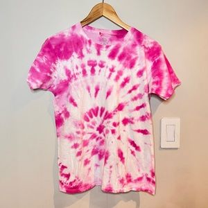 HAND DYED | Vintage hand dyed pink and white tie dye t-shirt